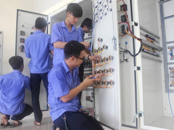 Nghề điện công nghiệp