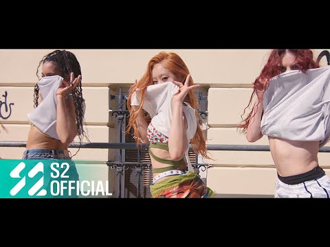 KISS OF LIFE (키스오브라이프) 'Sticky' Official Music Video
